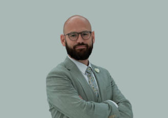 Nik